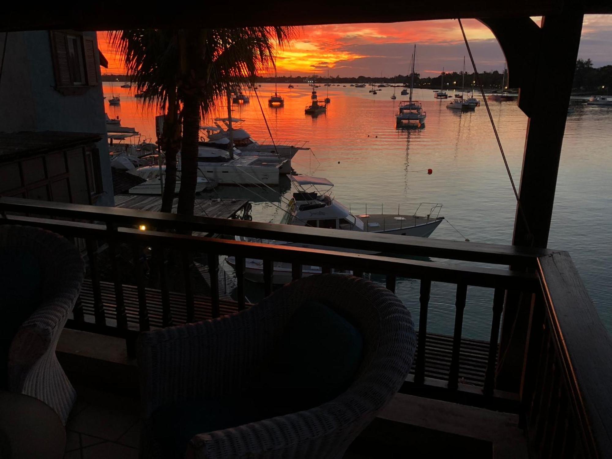Grand Baie Beach Penthouse Exterior foto